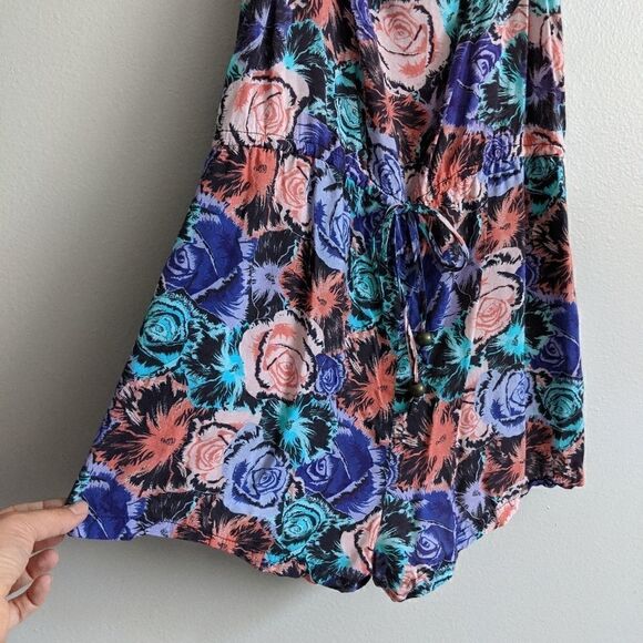 (Nookie) Beach Floral Romper Jumpsuit 6 - Picture 5 of 9
